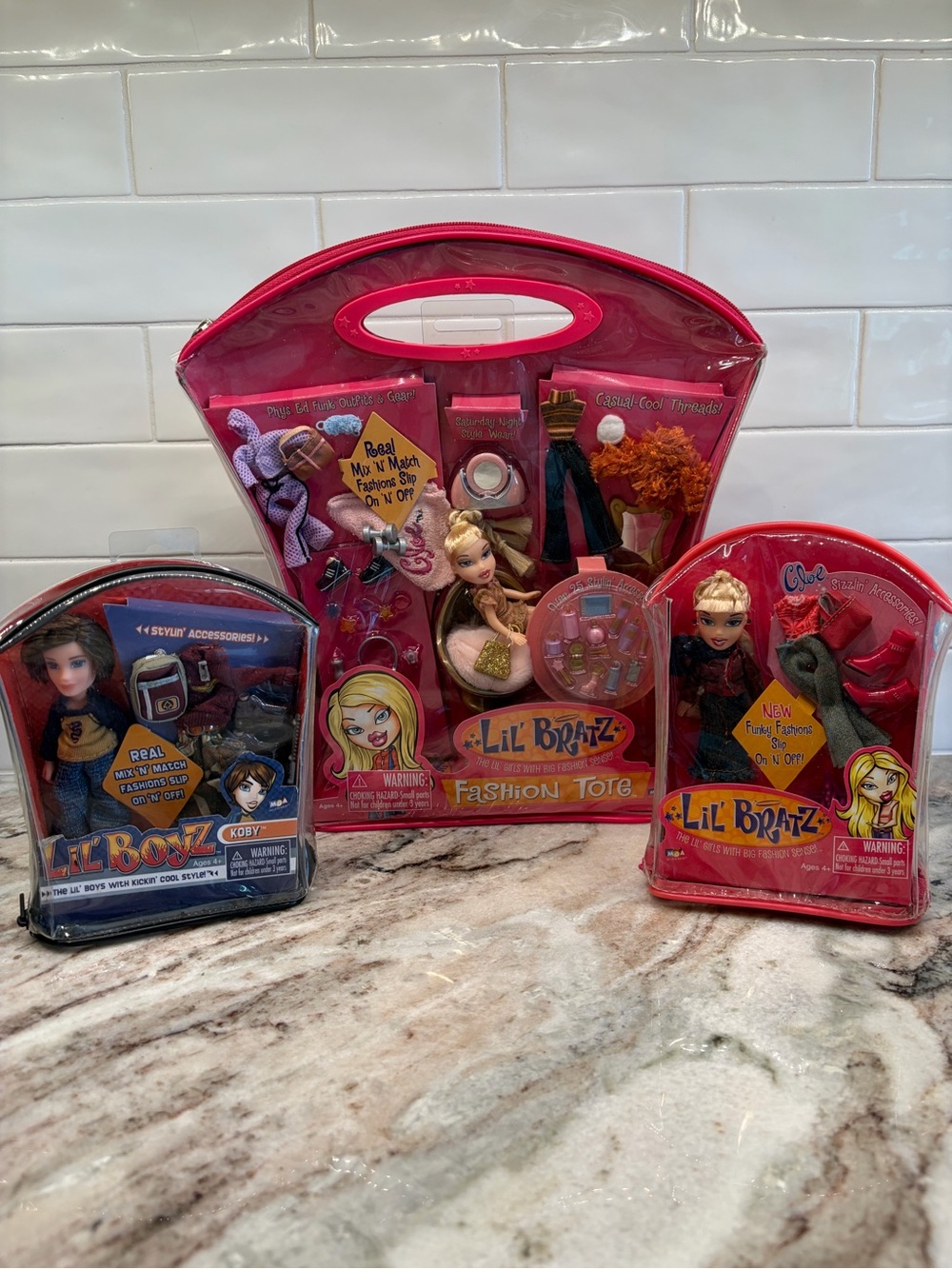 2003 Lil' Bratz dolls Fashion  Tote playsets 2 Cloe and 1 "Lil' Boyz" Koby NEW